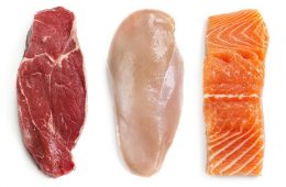 گوشت و ماهی منابع اصلی پروتئین