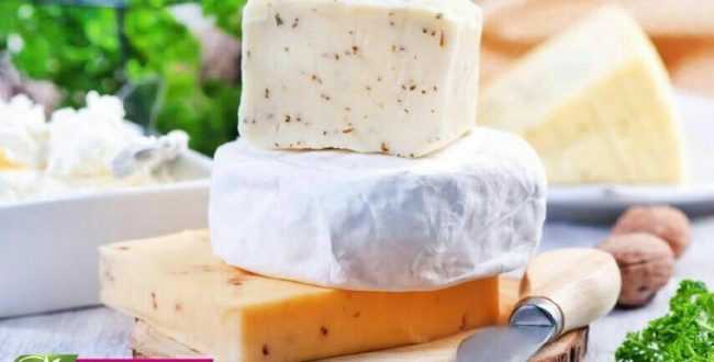 بادام نباید با پنیر مصرف گرد