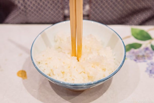 چابستیک در برنج 